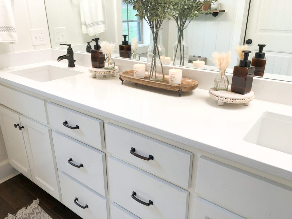 White faux marble sink counter