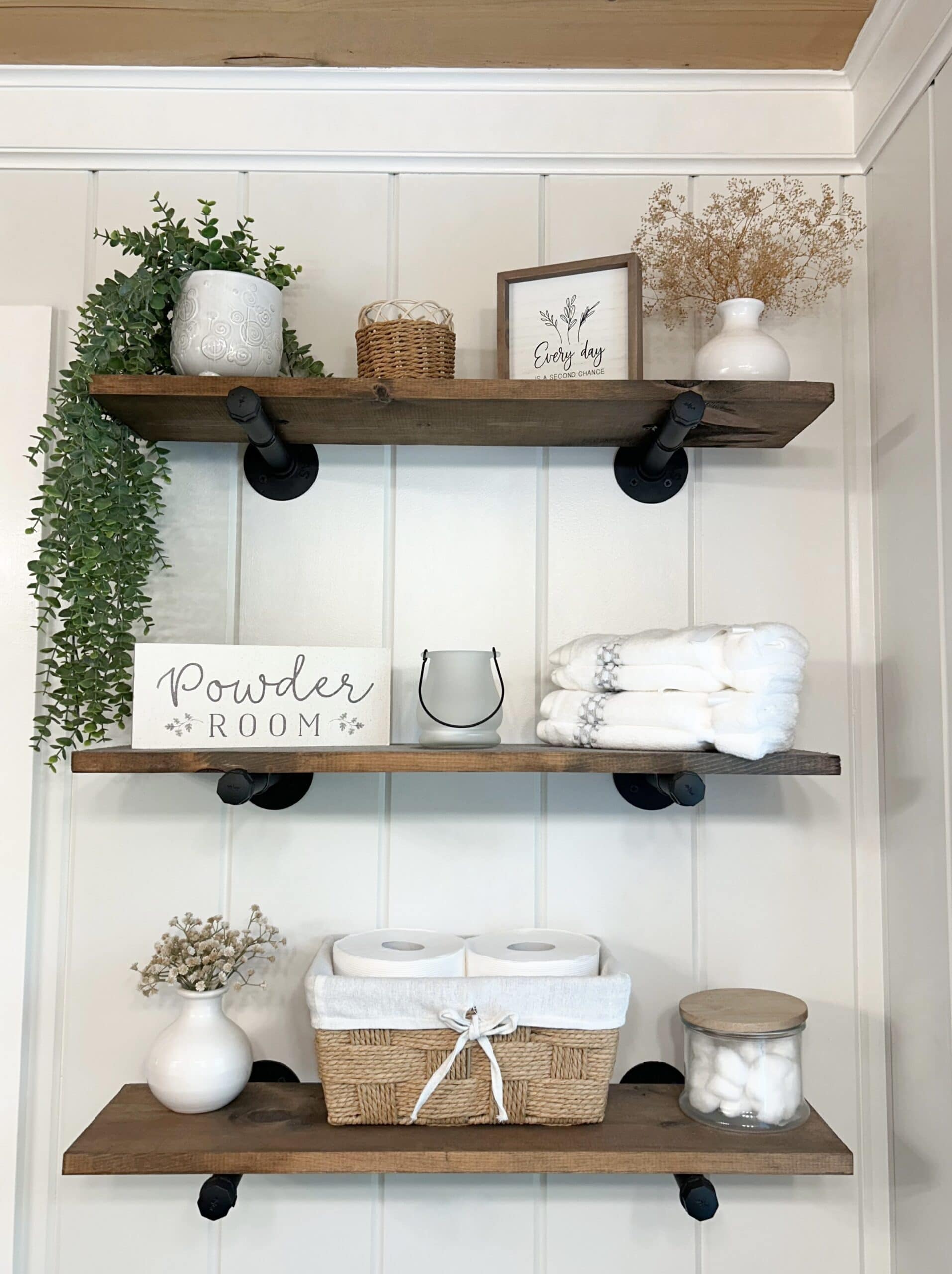 DIY Modern Farmhouse Bathroom Shelves